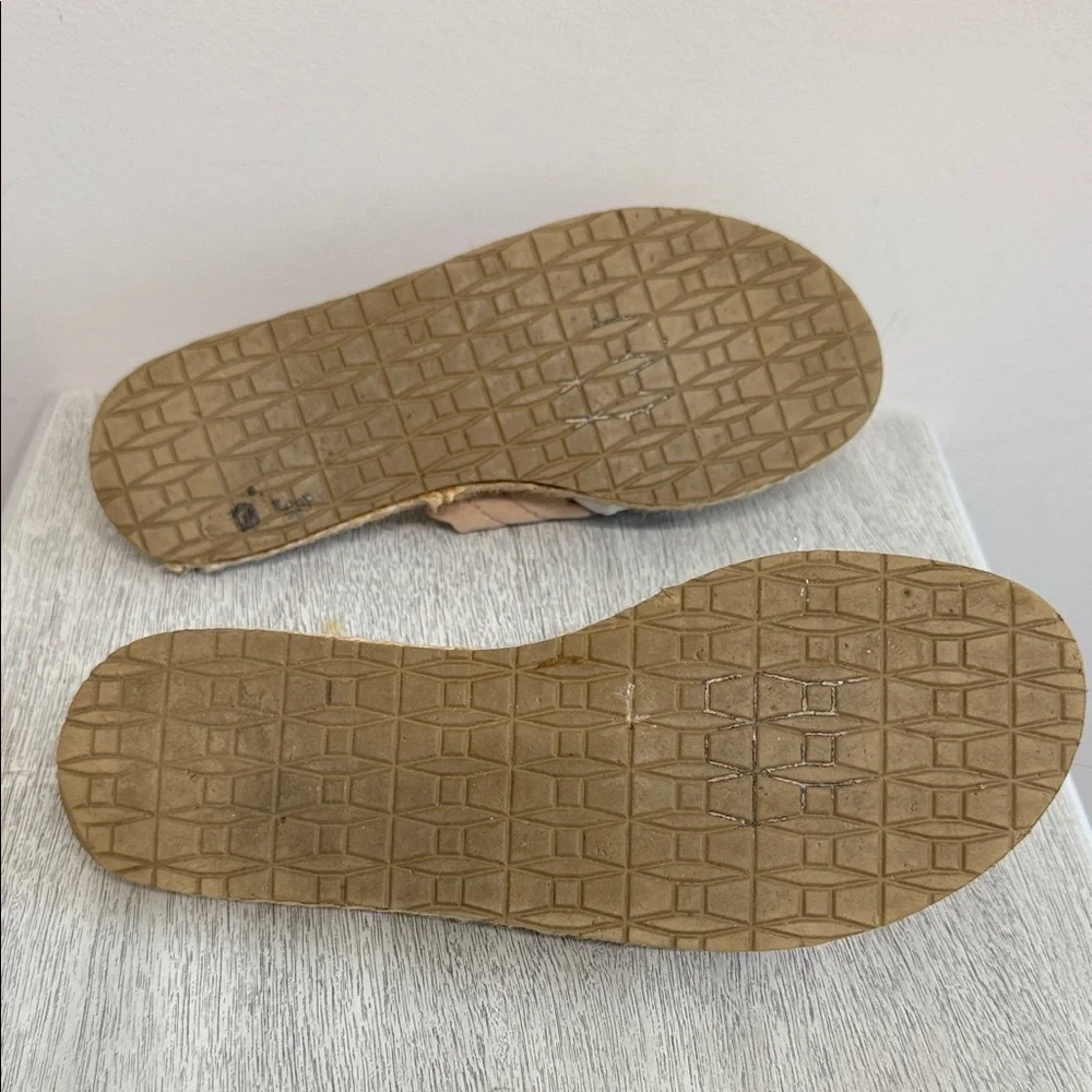 Kate Spade Size 8M Pink Scalloped Espadrille Sandals Leather